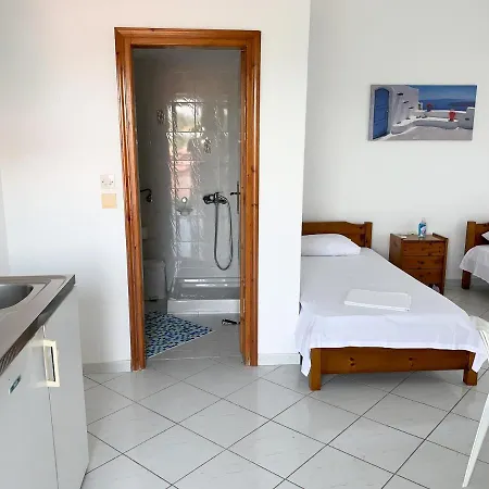 Galinis' Sea Front Studios Nea Kallikrateia Room photo