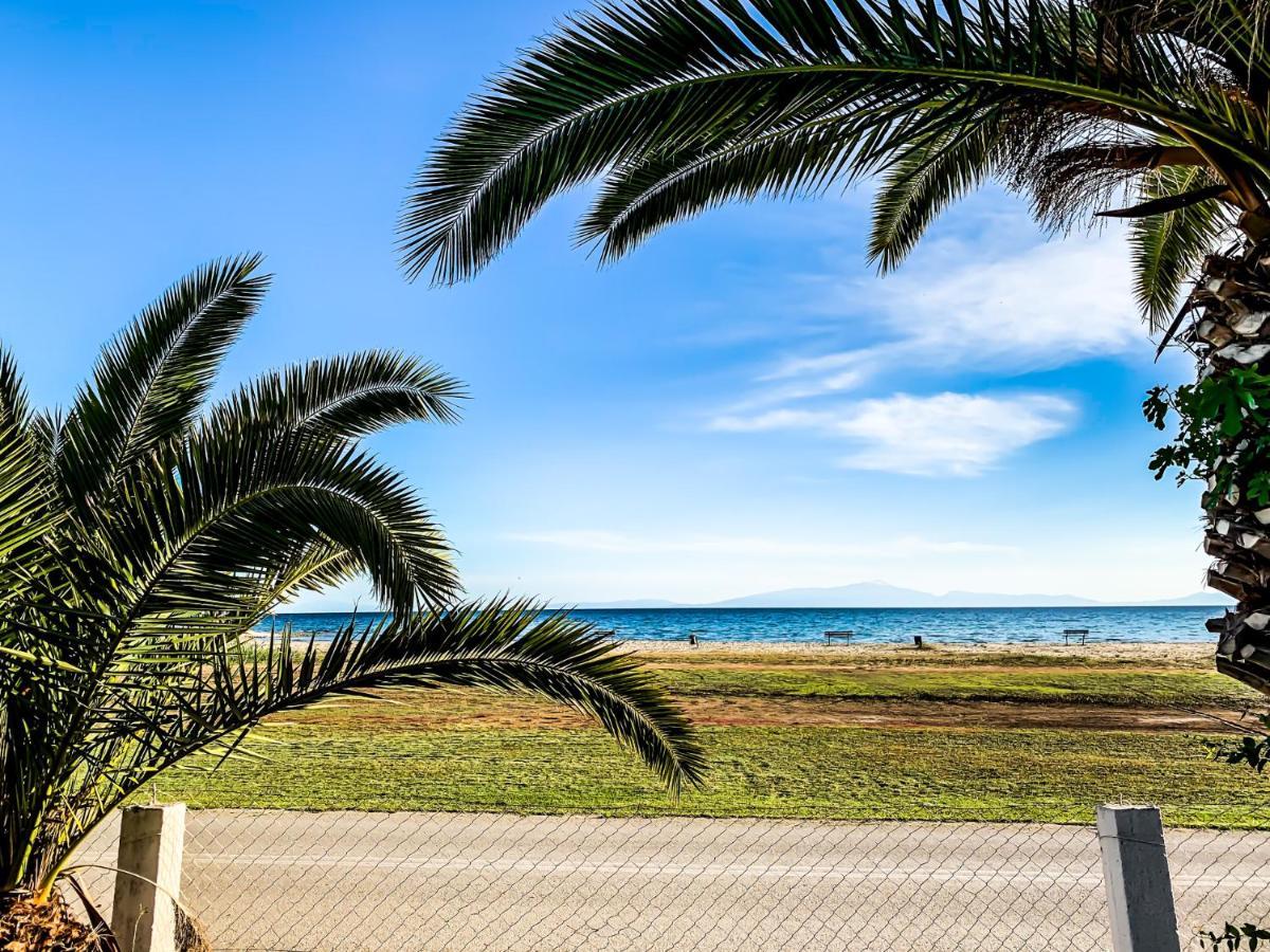 Galinis' Sea Front *
